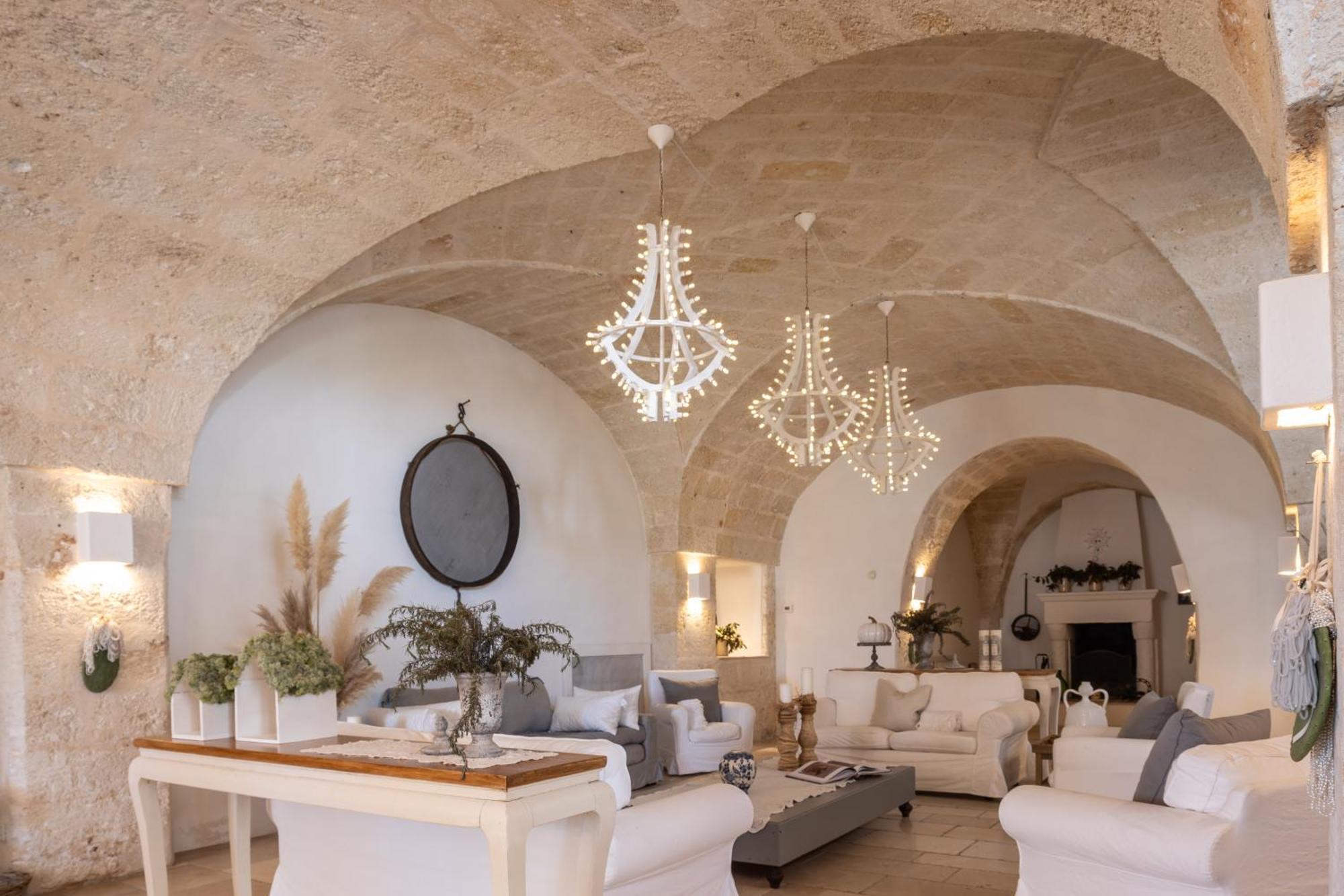 Masseria Eccellenza Pezze Di Greco Dış mekan fotoğraf
